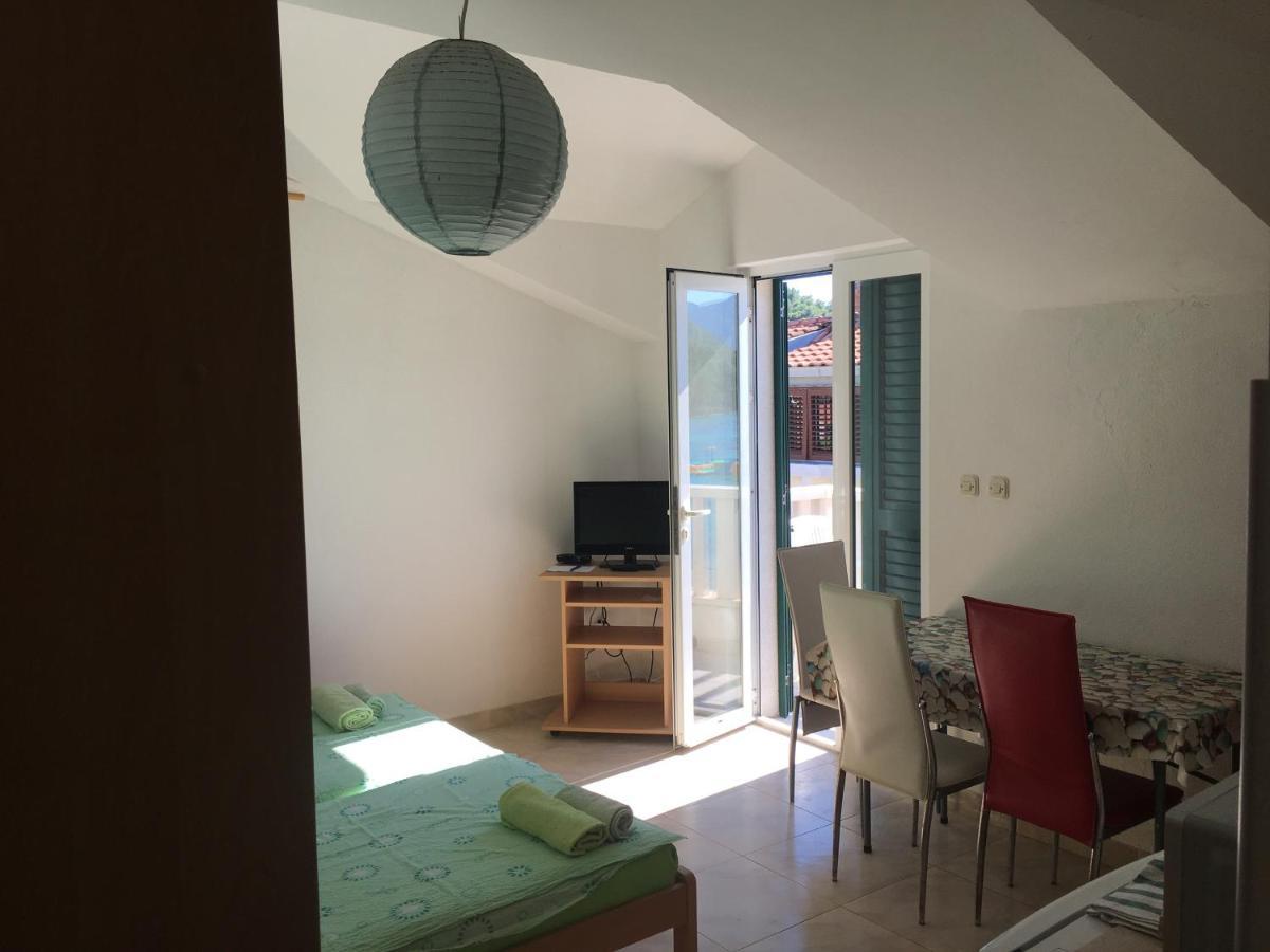 Apartmani Domenika Žuljana Extérieur photo