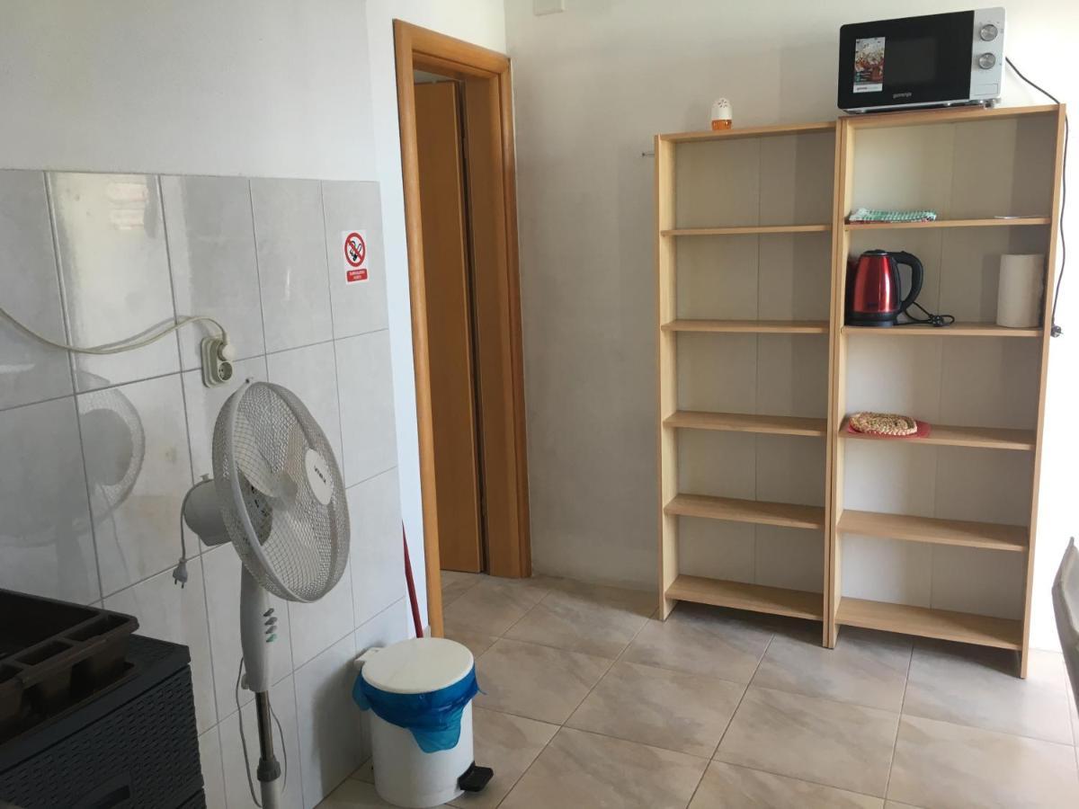 Apartmani Domenika Žuljana Extérieur photo