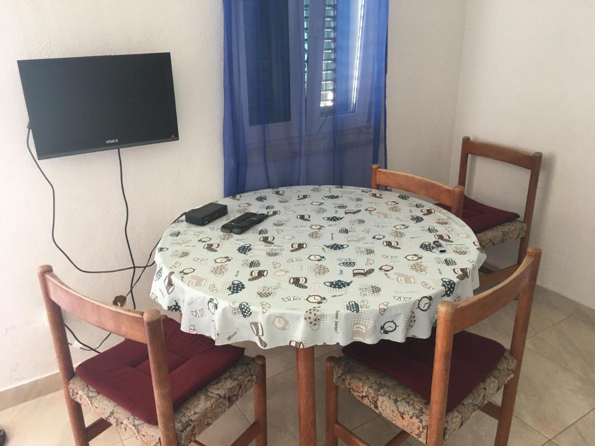 Apartmani Domenika Žuljana Extérieur photo