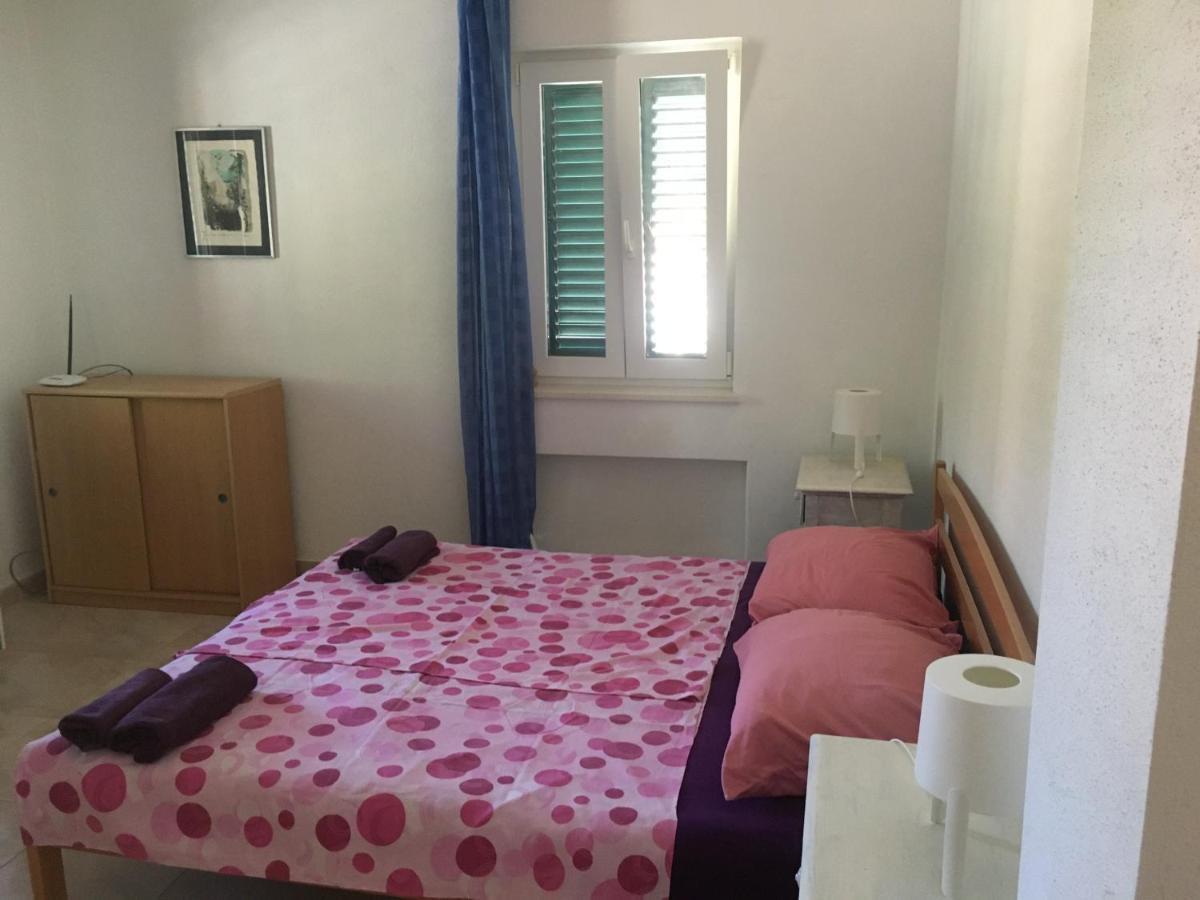 Apartmani Domenika Žuljana Extérieur photo